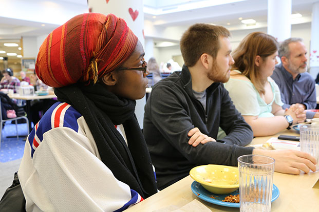 President lunches with scholars
