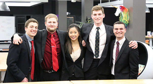 Business students win Research Challenge