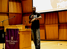 Hugs that launched a movement