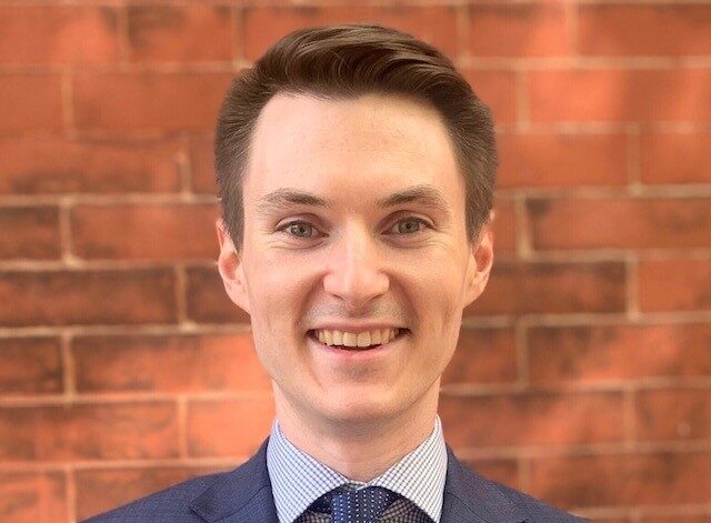 Mac Edmondson headshot