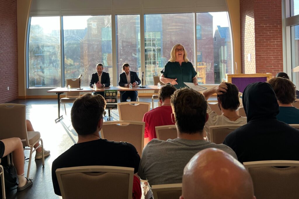 Business leaders talk at Saint Michael’s about fundamentals to successful organizations