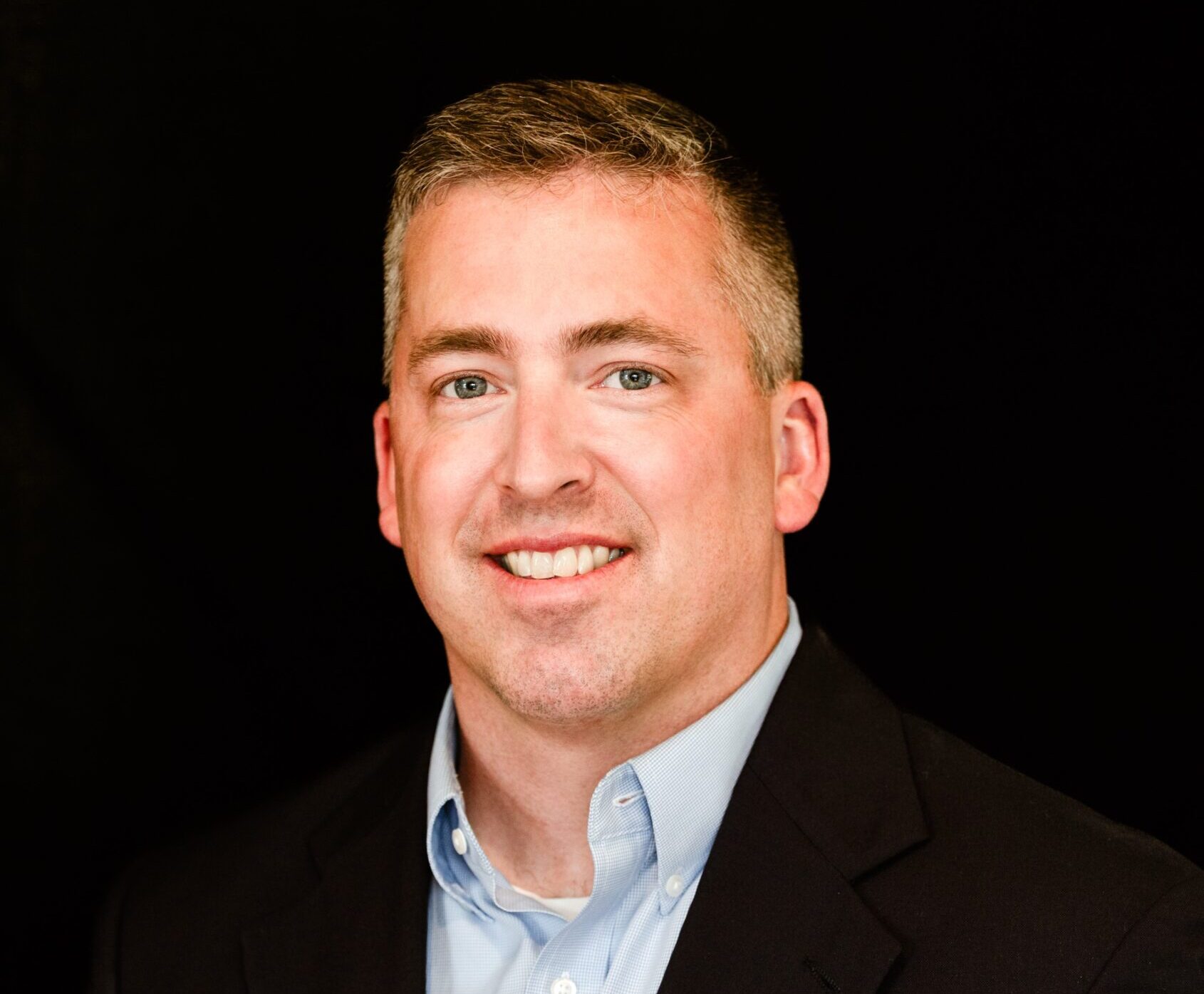 Gordon Hines headshot