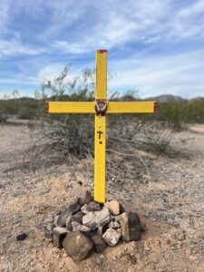 Tucson samaritans plant crosses where human remains are found at USA/Mexico border.
