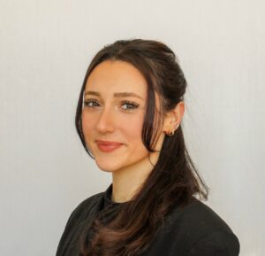 Headshot of Isabella Pierie